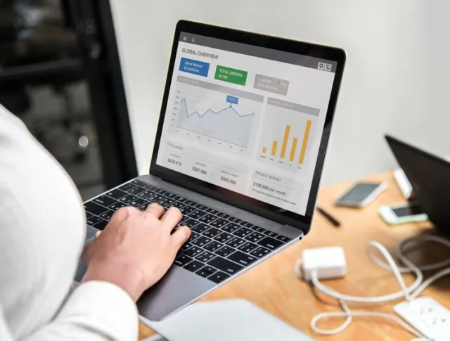 Mengoptimalkan Bisnis Anda melalui Jasa Pembuatan Website Profesional