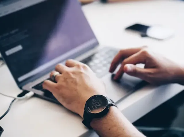 Jasa Pembuatan Website Murah dan Profesional di Kendari, Sulawesi Tenggara – Solusi Bisnis Digital Anda