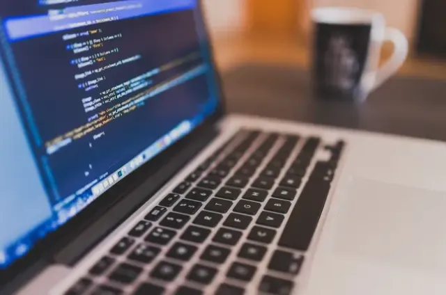 Kenapa Harus Pilih Jasa Website dari Juragan Website? Solusi Website Terjangkau dan Berkualitas