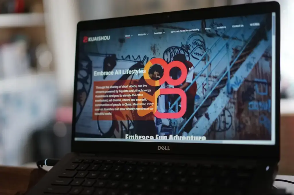 Gak Punya Waktu untuk Balas DM? Website Solusinya