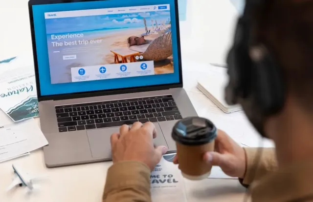 Jasa Pembuatan Aplikasi untuk Bisnis: Solusi Efektif untuk Menghadapi Persaingan di Era Digital